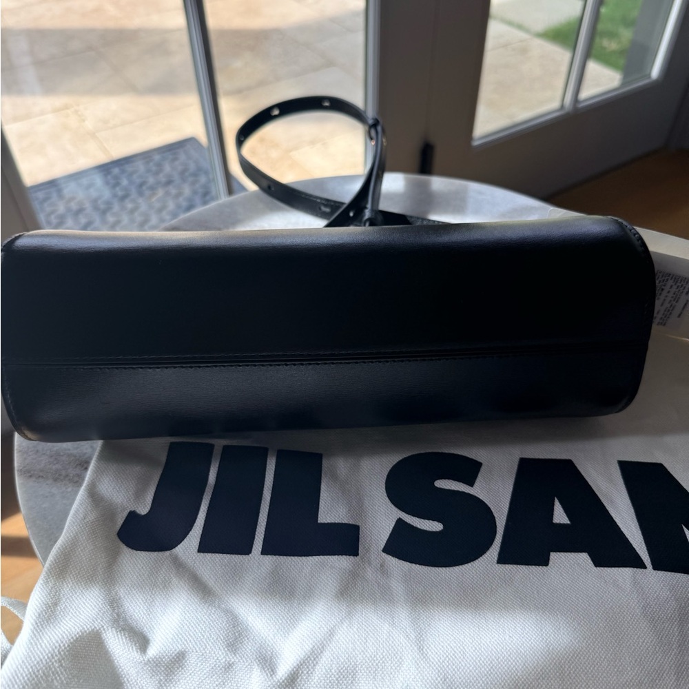 Jil Sander Small Cannolo Leather Shoulder Bag - Picture 10 of 13